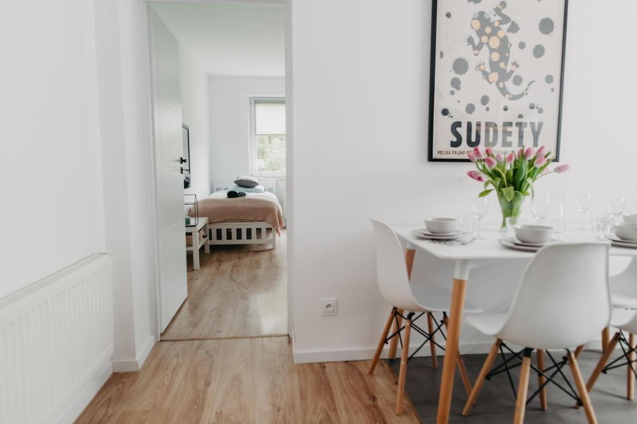 Jeleni Zakatek - Apartament W Stolicy Karkonoszy Jelenia Góra Exterior foto